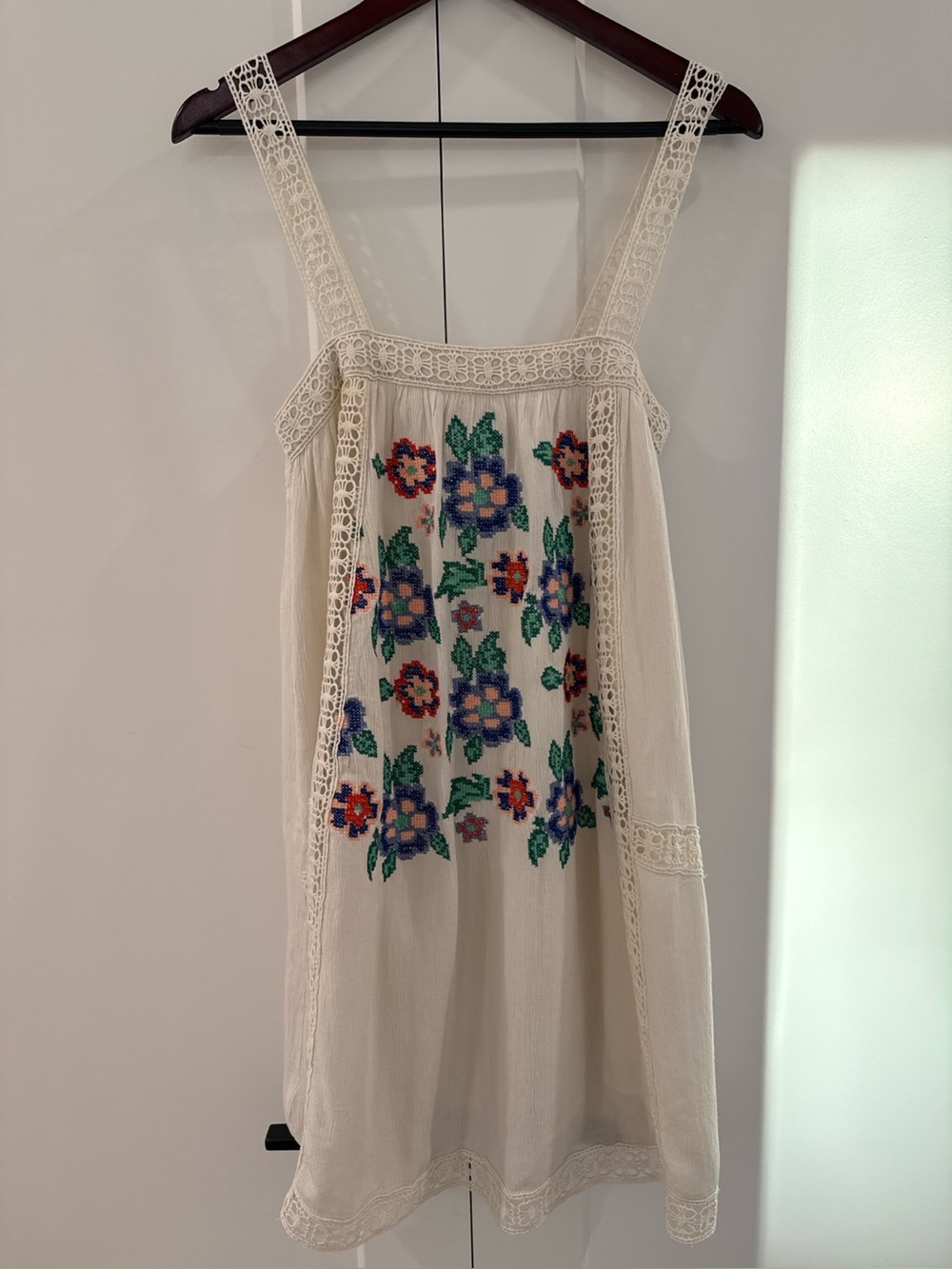 Lovestitch Embroidered Boho Mini Dress Coverup Small